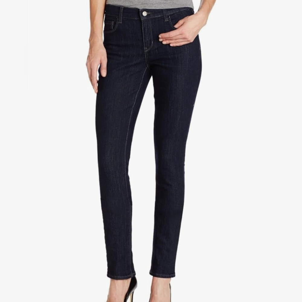 DKNY Jeans Women's Soho Black Skinny Jean